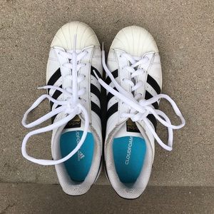 Adidas Superstar Sneakers